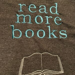 Gray 'Read More Books' Graphic Tee